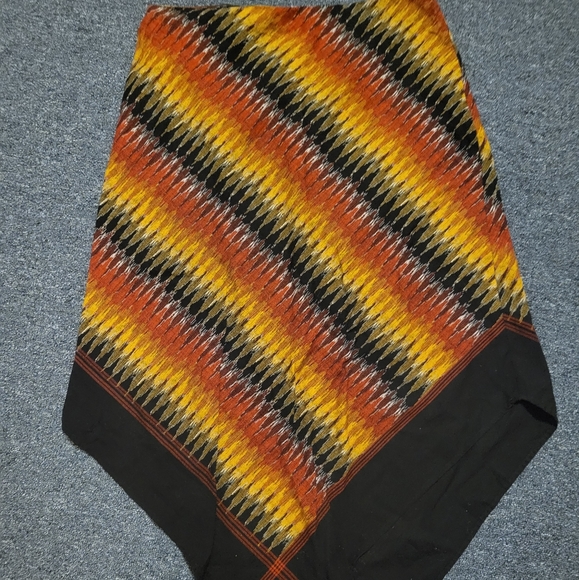 VINTAGE Jones New York Hankerchief Skirt. Sz.14 - Picture 6 of 7